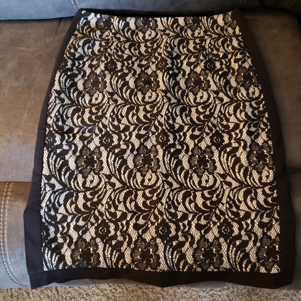 Worthington Black Lace Skit